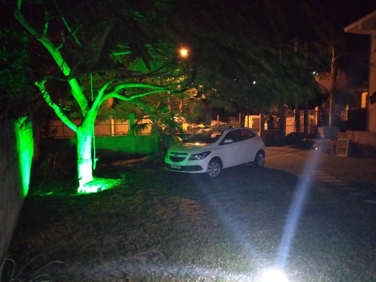 Holiday home Casa Aconchegante Terrea A 3min De Carro Do Centro E Garopaba